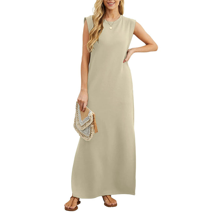 The Nina Minimal Maxi Dress