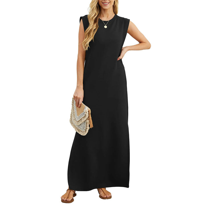 The Nina Minimal Maxi Dress